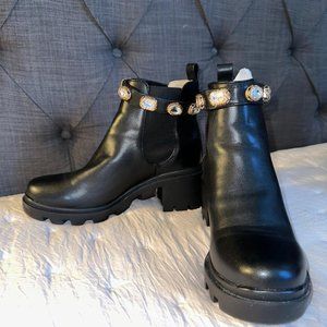 Steve Madden Amulet Booties